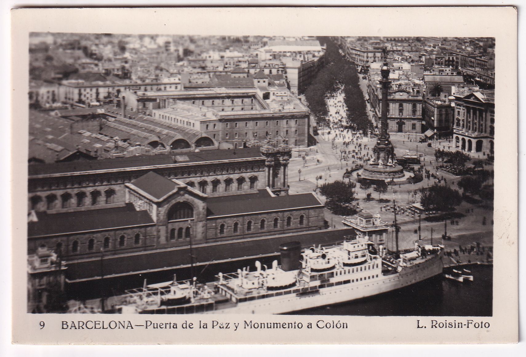 Carte Postale Espagne Barcelone Pueria de la Paz y Monumento a ColonCarte Postale Espagne Barcelone Pueria de la Paz y Monumento a Colon