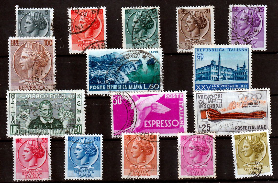 Lot de timbres Italie Italiana divers sujets