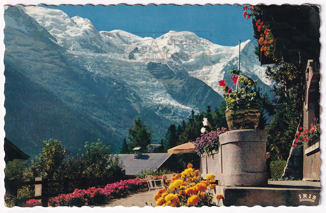 Carte postale Chamonix Mont Blanc l'Aiguille du Gouter le Mont Blanc et le Glacier des Bossons