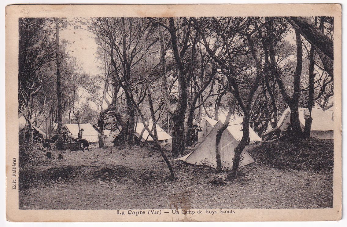 Carte postale La Capte un camp de boys Scouts