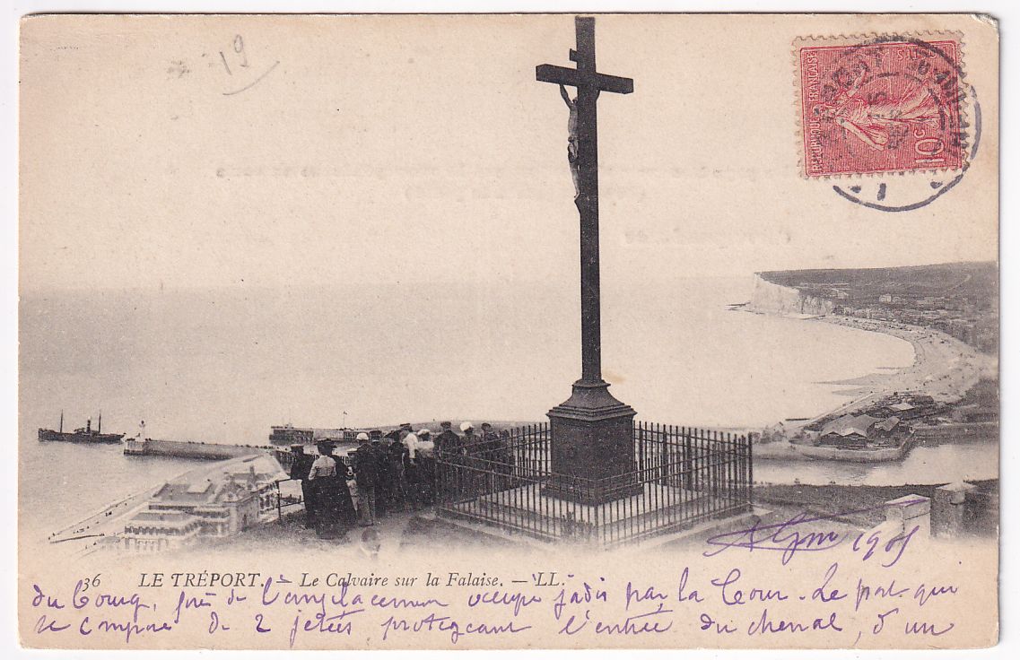 Carte postale le Tréport le calvaire sur la falaise