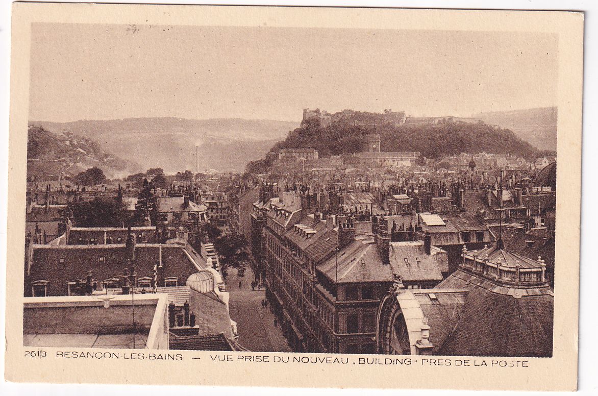 Carte postale Besançon-les-bains vue prise du nouveau building prés de la poste