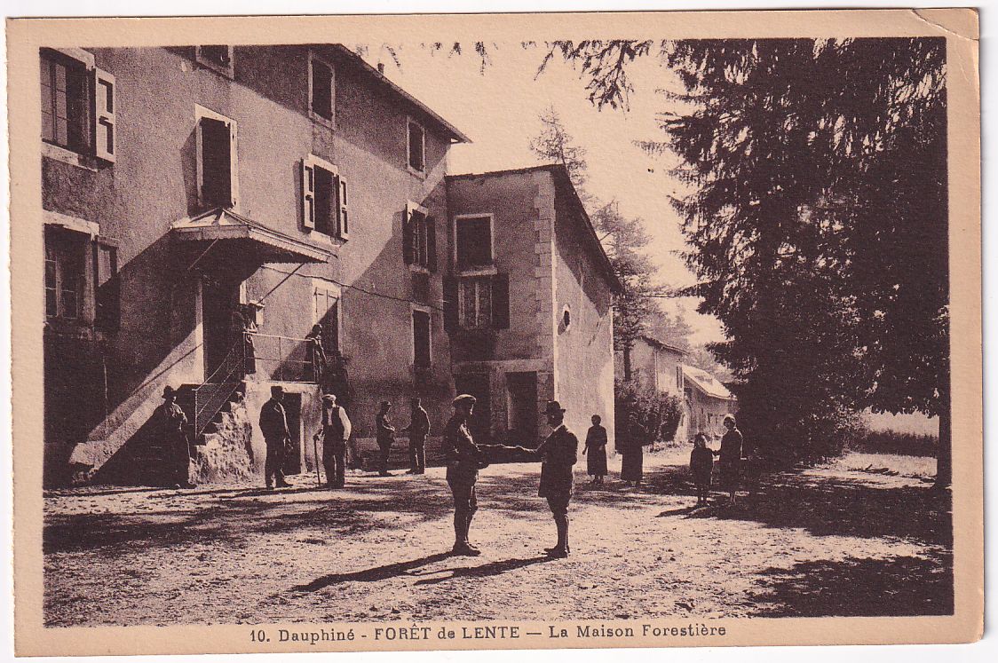 Carte postale Forêt de Lente la maison forestière