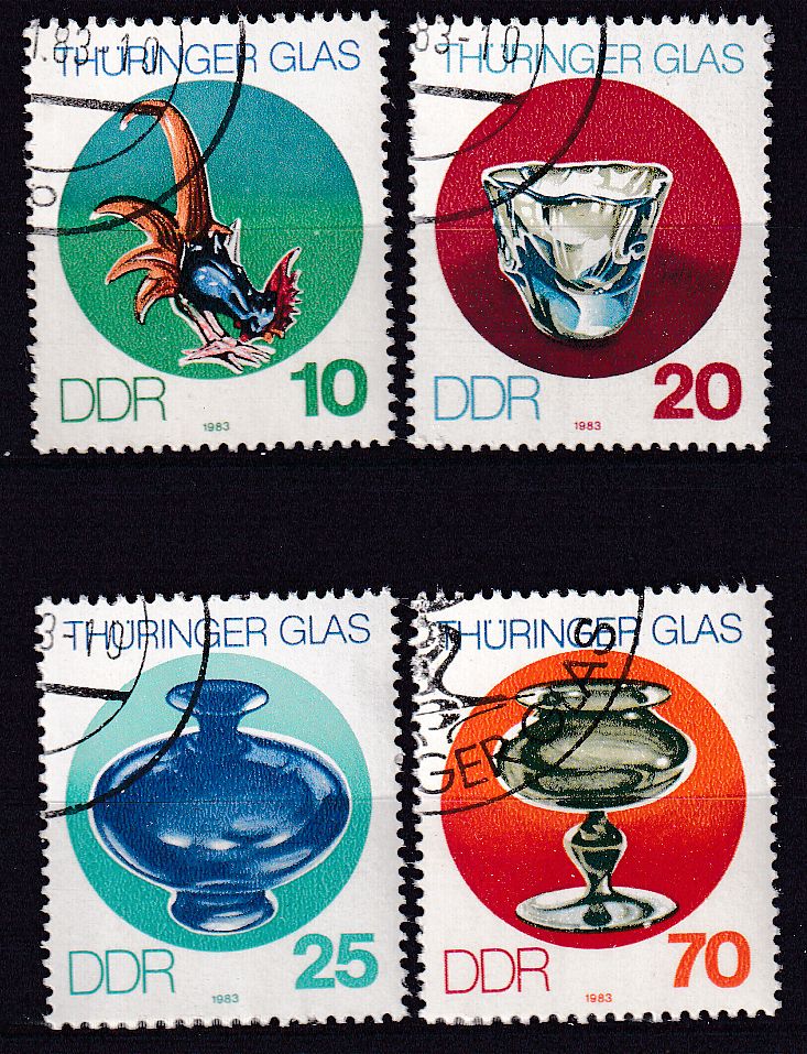 Timbre Allemagne Orientale n° 2474 au 2477 obl série verrerie de Thuringe objets artistiques