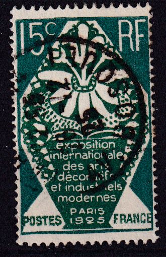 Timbre France n° 211 obl exposition internationale des arts décoratifs a Paris
