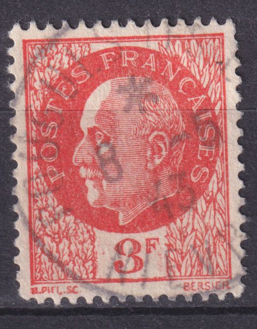 Timbre France n° 521 obl Maréchal Pétain