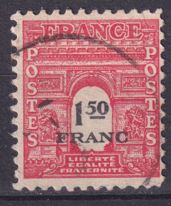 Timbre France n° 708 obl type Arc de Triomphe de 1944