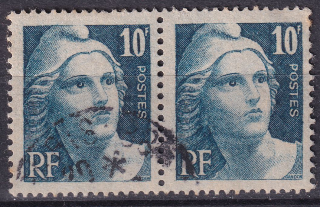 Timbre France n° 726 paire obl Marianne de Gandon