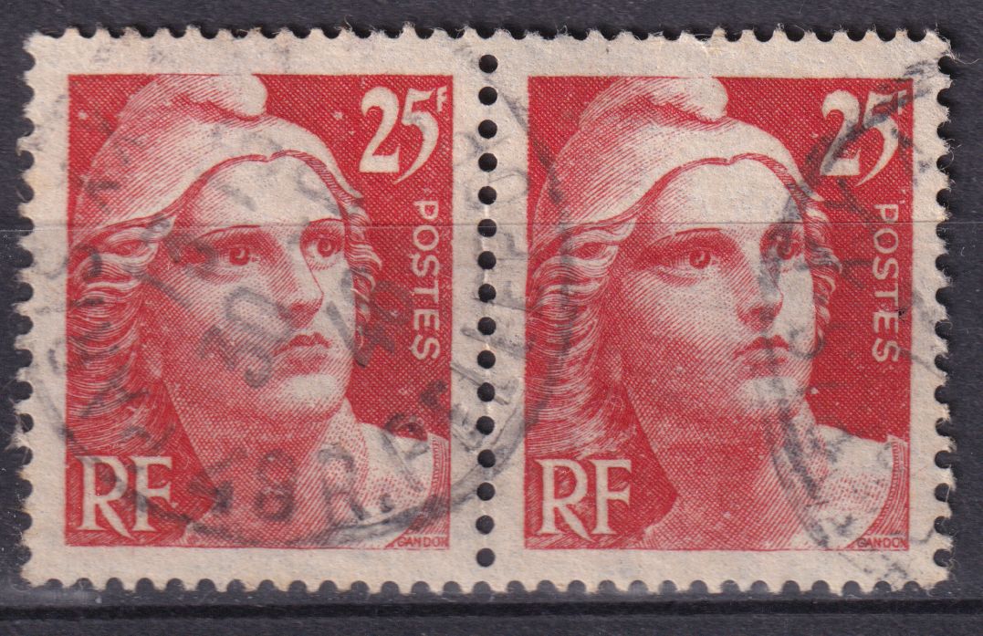 Timbre France n° 729 paire obl Marianne de Gandon