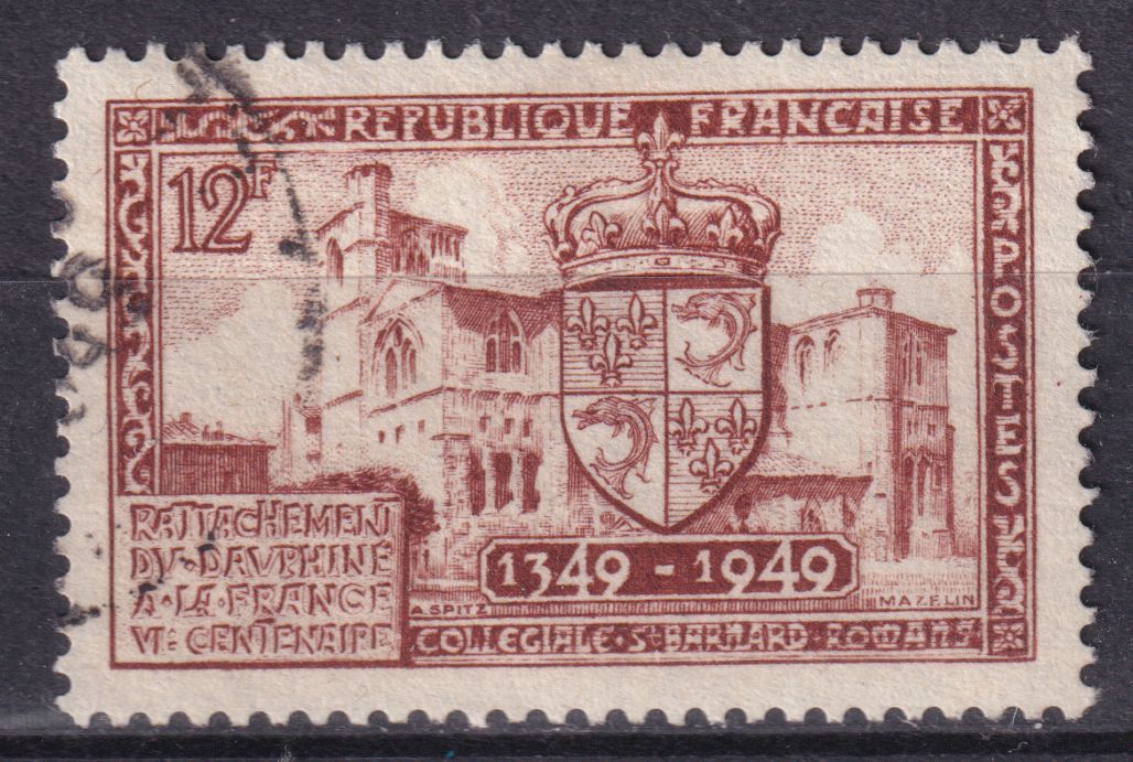 Timbre France n° 839 obl armoirie du Dauphiné et collegiale St Barnard a Romans