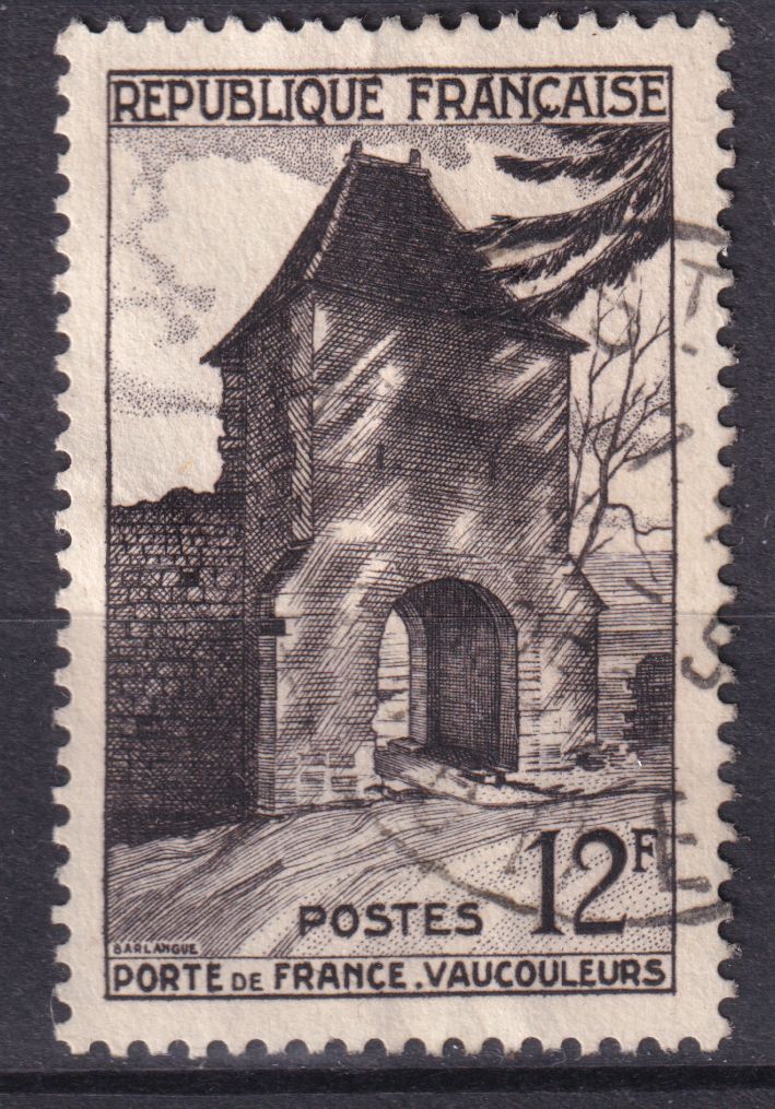 Timbre France n° 921 obl porte de France à Vaucouleurs