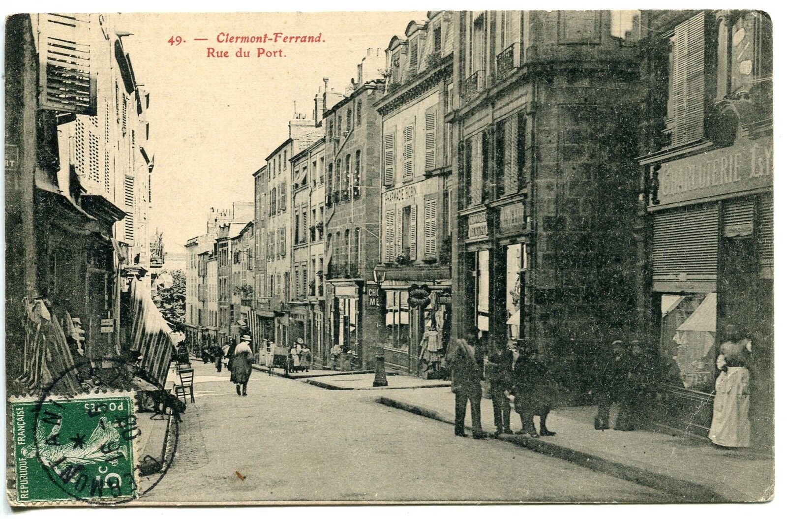 CARTE POSTALE CLERMONT FERRAND RUE DU PORT 1908 PLIE ANGLE BAS DROIT 400785388060