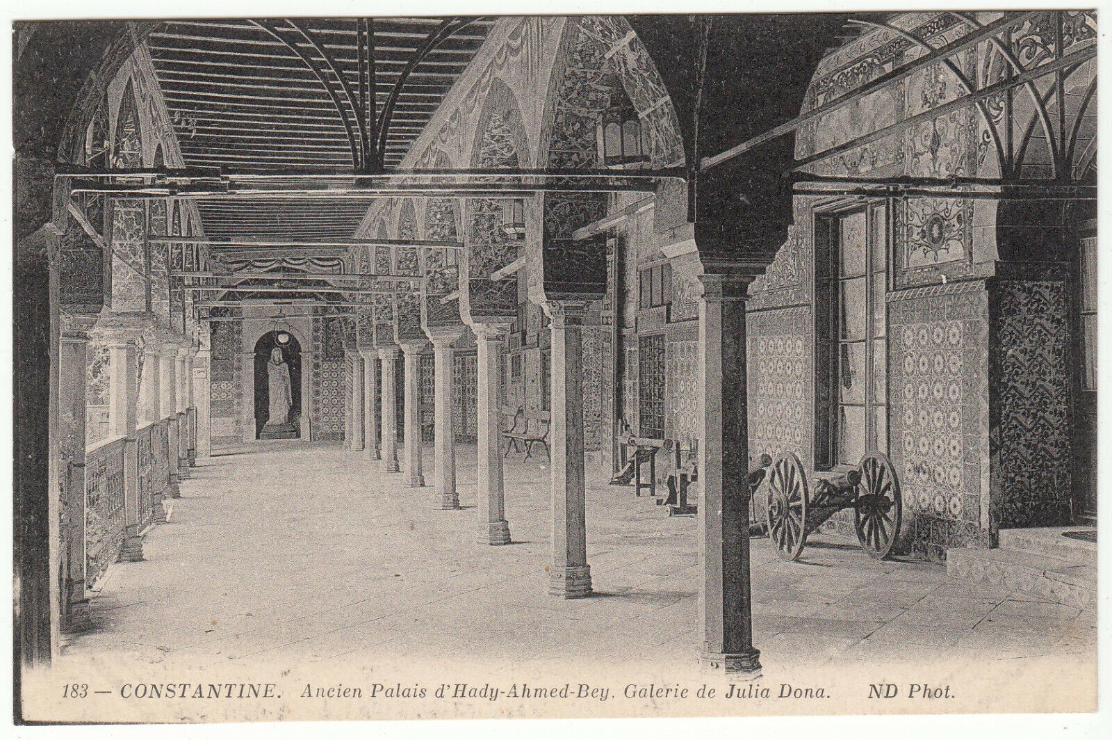 CARTE POSTALE CONSTANTINE ANCIEN PALAIS D HADY AHMED BEY GALERIE DE JULIA DONA 123960133680