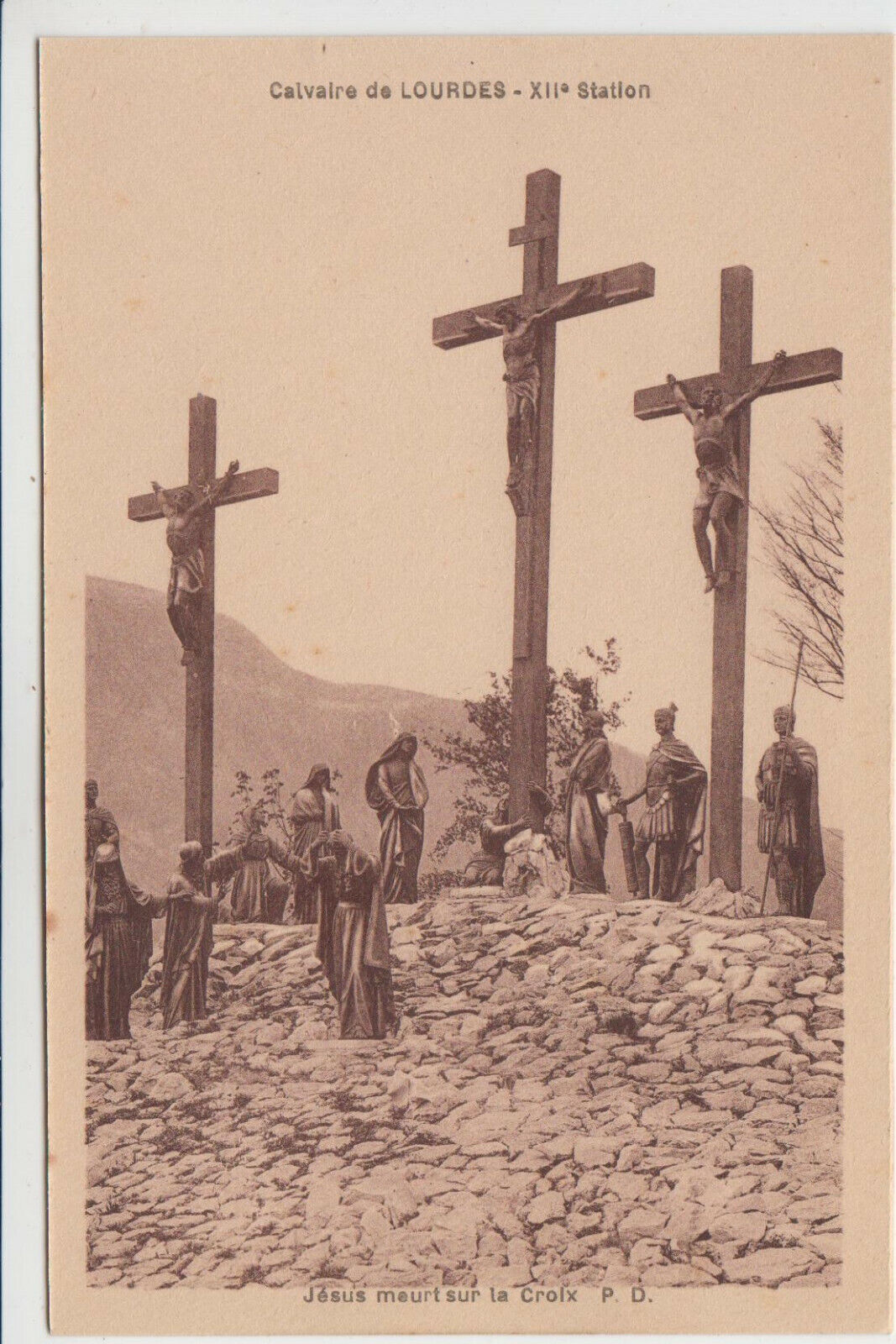 CARTE POSTALE LOURDES JESUS MEURT SUR LA CROIX 401923980180