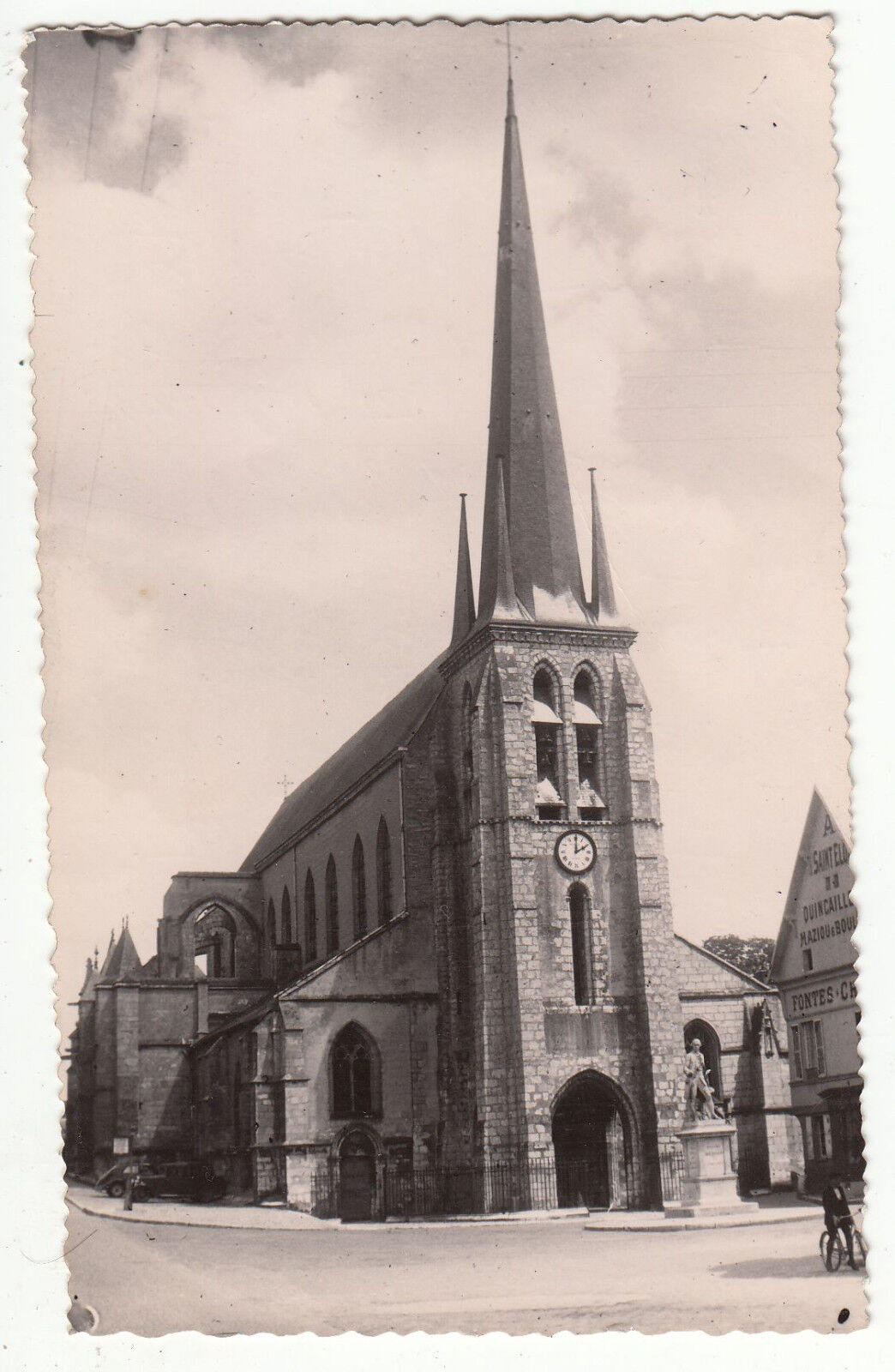 CARTE POSTALE NEMOURS L EGLISE 401385264480