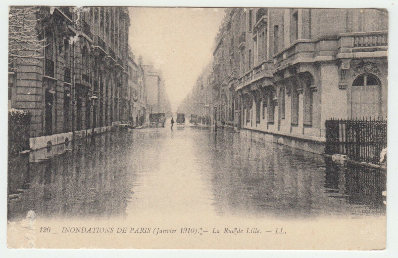 CARTE POSTALE PARIS INNONDATIONS 1910 LA RUE DE LILLE 124739322990