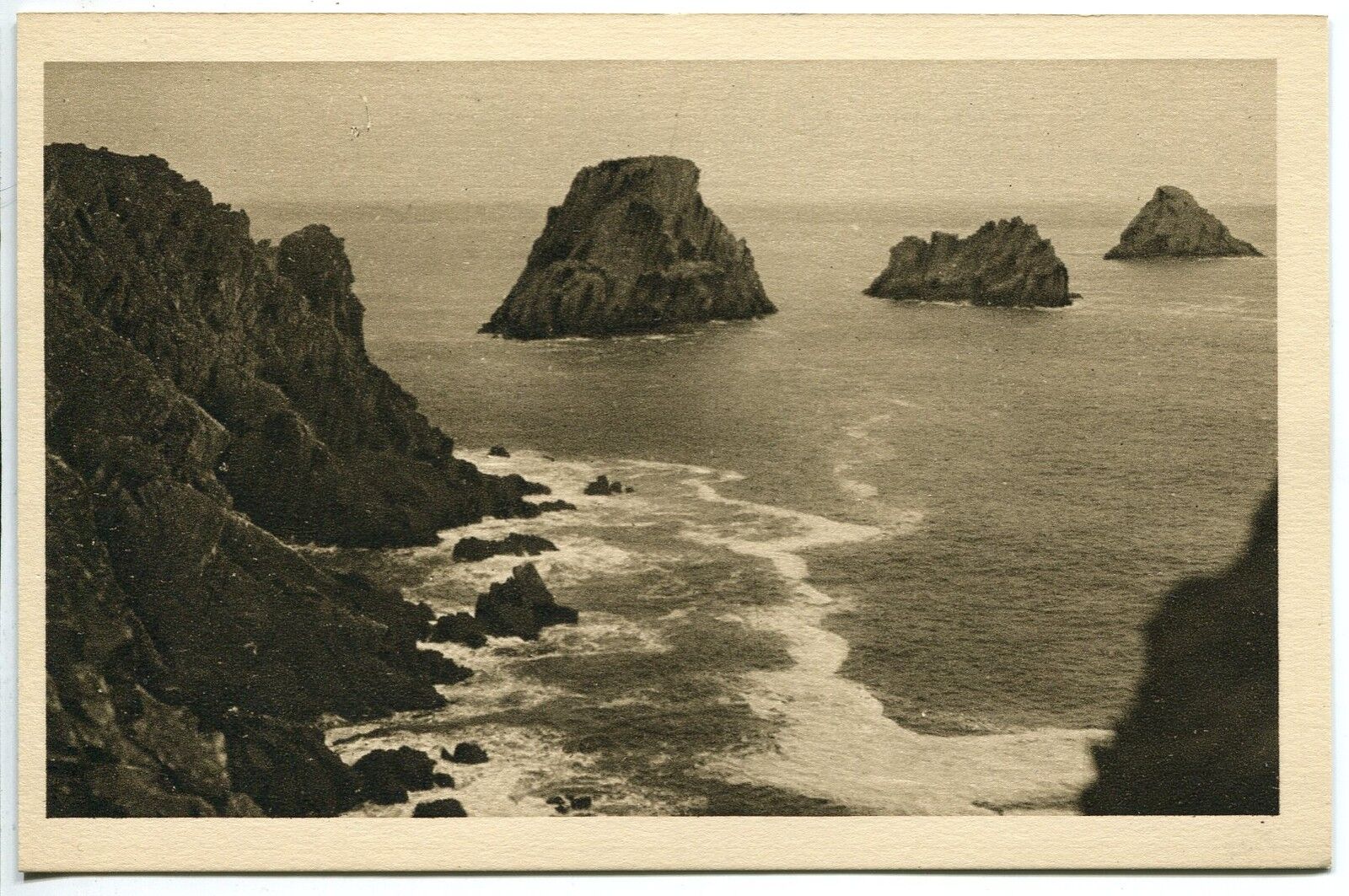 CARTE POSTALE PRESQU ILE DE CROZON LA POINTE DES POIS 121235811390