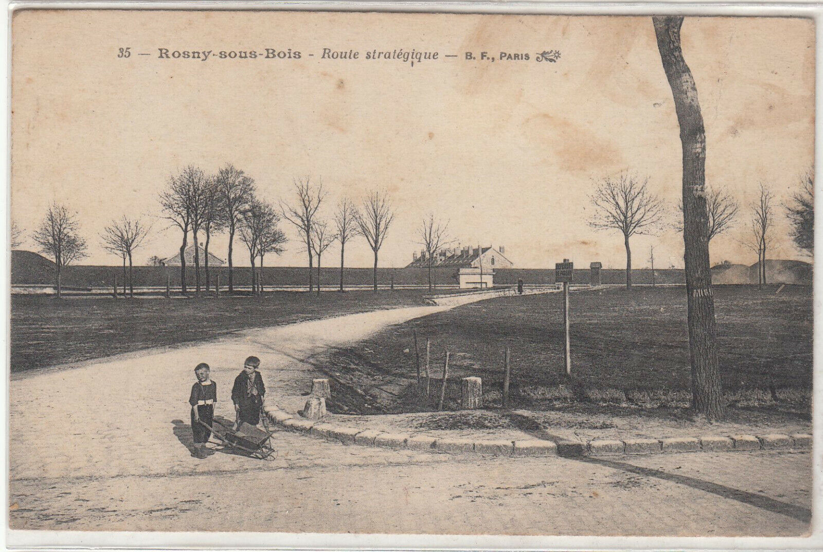 CARTE POSTALE ROSNY SOUS BOIS ROUTE STRATEGIQUE 123958517570