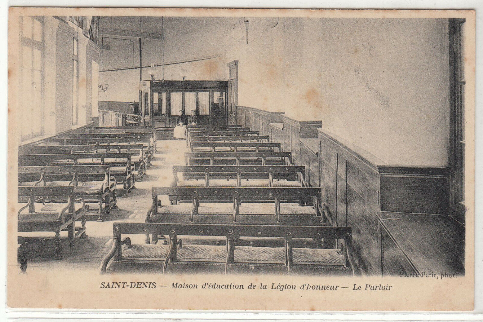 CARTE POSTALE SAINT DENIS MAISON EDUCATION LEGION D HONNEUR LE PARLOIR 401941353730