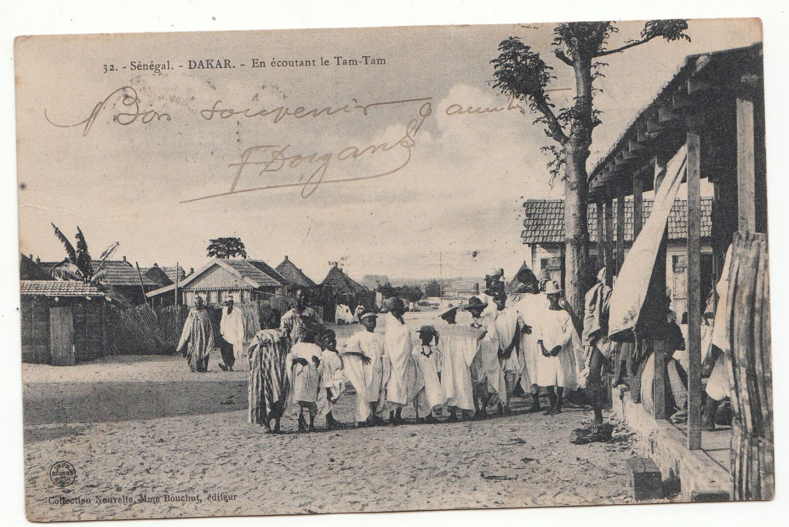 CARTE POSTALE SENEGAL DAKAR EN ECOUTANT LE TAM TAM 401513493340