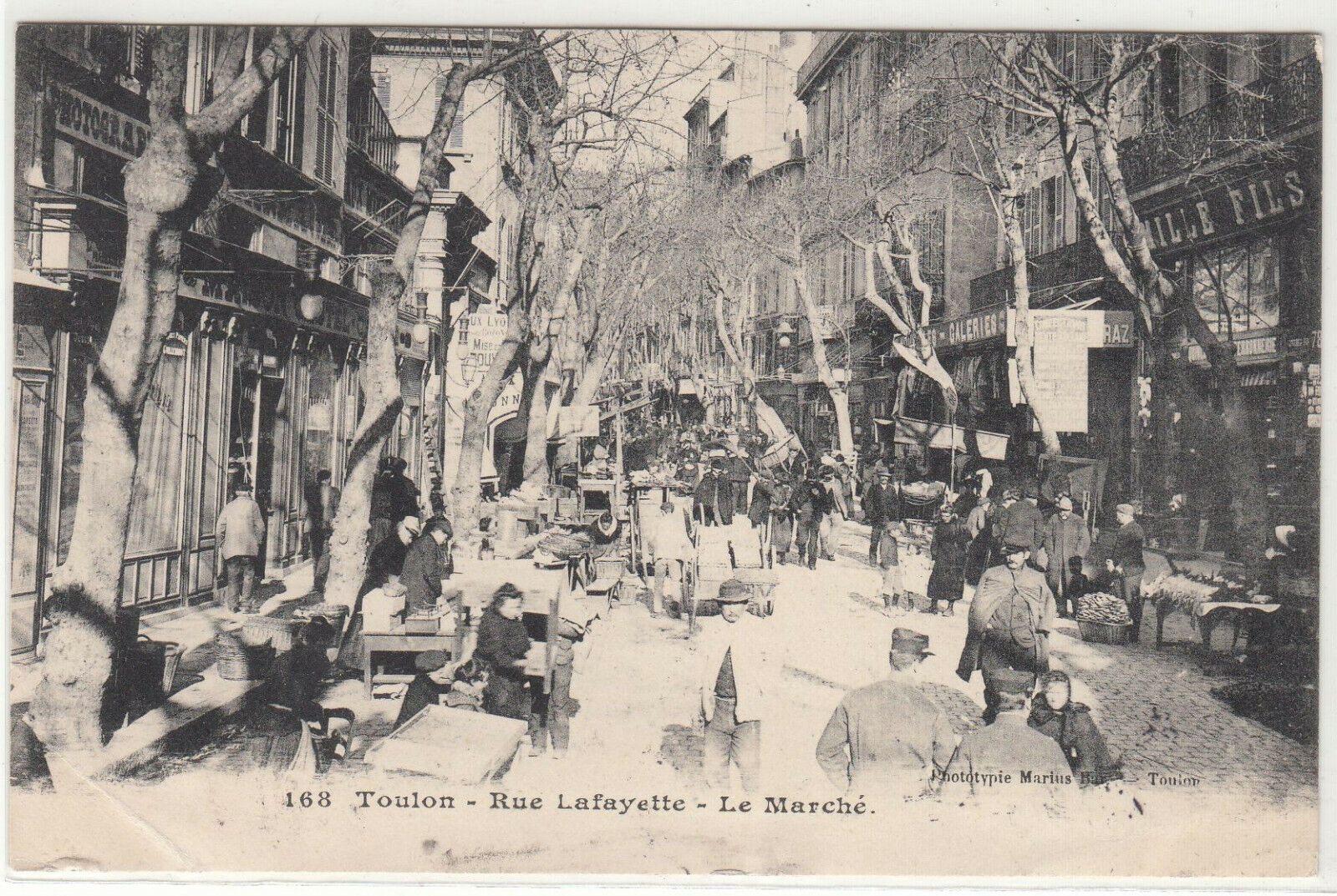 CARTE POSTALE TOULON RUE LAFAYETTE LE MARCHE 123951554770