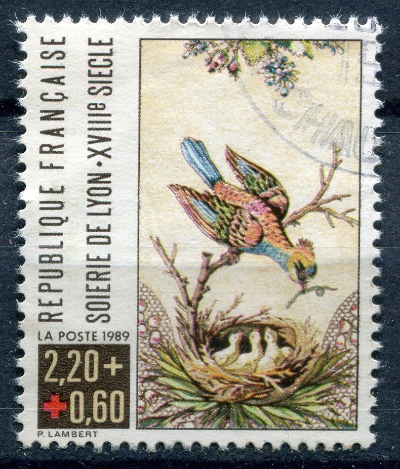 FRANCE TIMBRE OBL N 2612 OISEAU NID AVEC OISILLONS CROIX ROUGE 120970649140