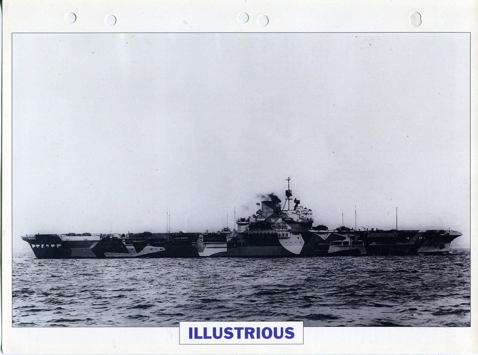 PHOTO BATEAU MILITAIRE 1940 ANGLETERRE ILLUSTRIOUS PORTE AERONEFS LOURD 121229084300