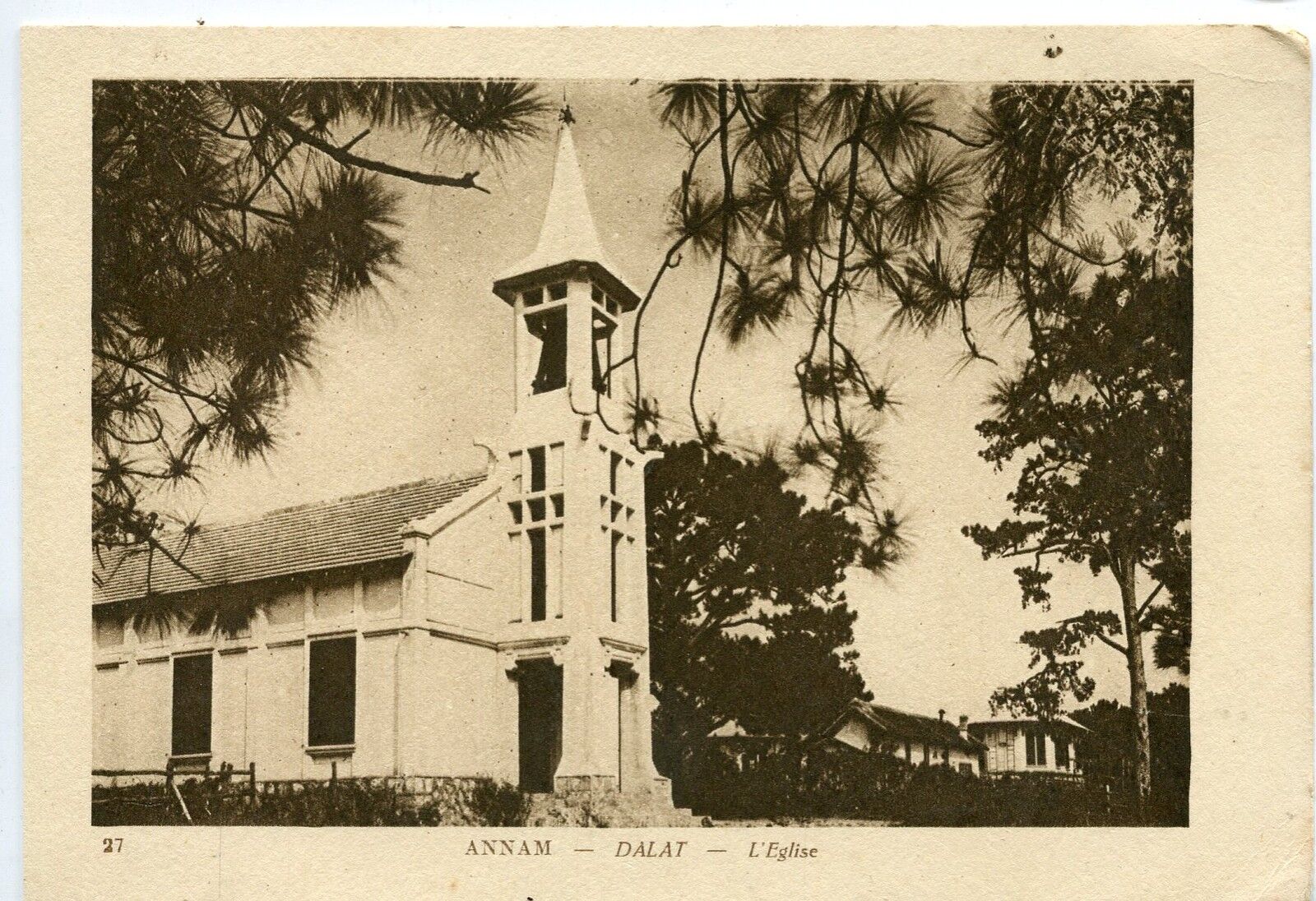 CARTE POSTALE ANNAM DALAT L EGLISE 400619126121