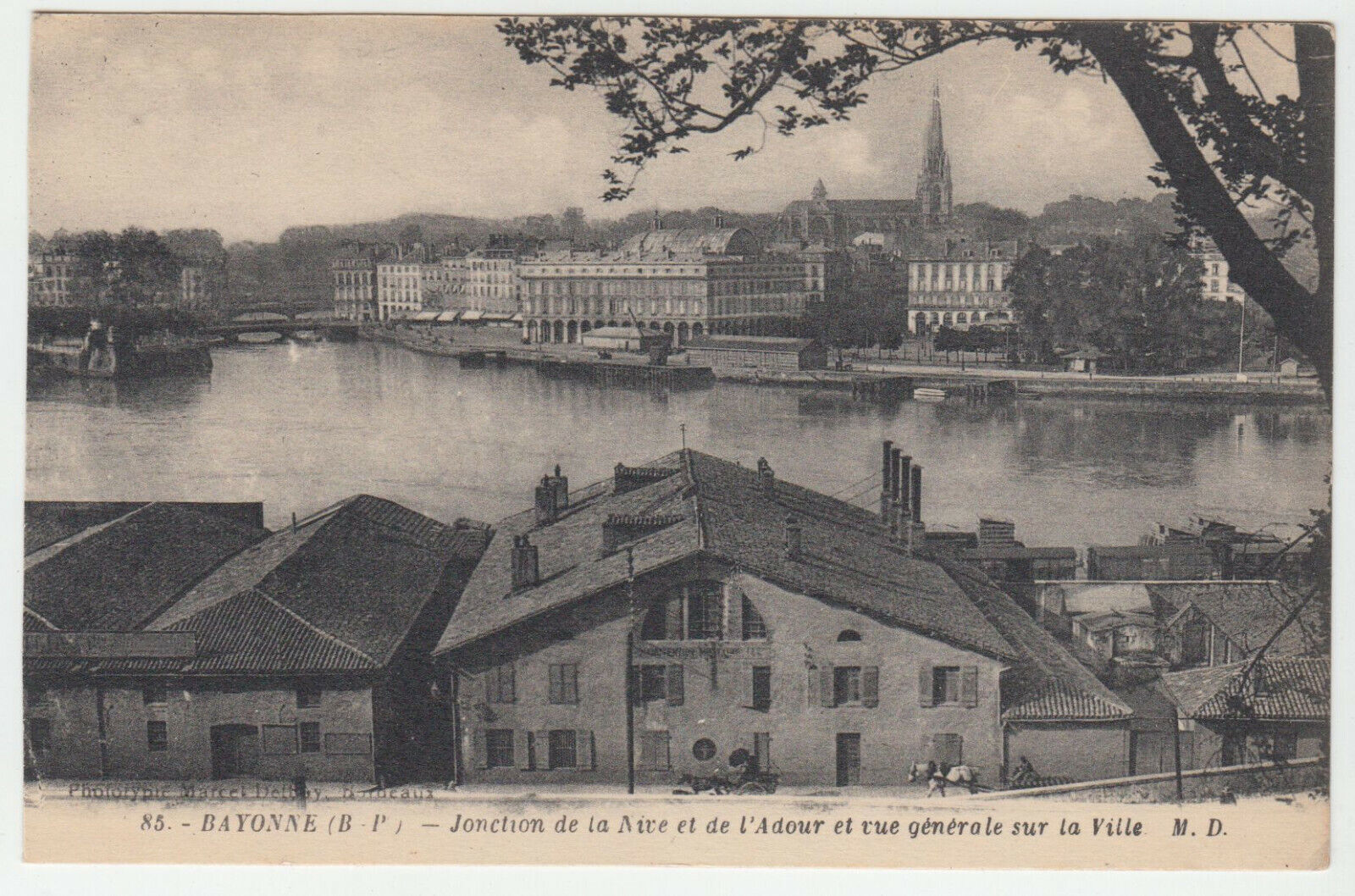 CARTE POSTALE BAYONNE JONCTION DE LA NIVE ET DE L ADOUR ET VUE GENERALE VILLE 402106486581