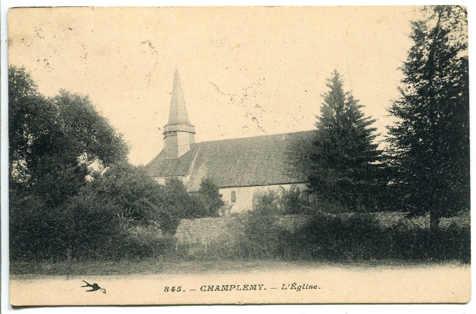 CARTE POSTALE CHAMPLEMY L EGLISE 1919 400785229541