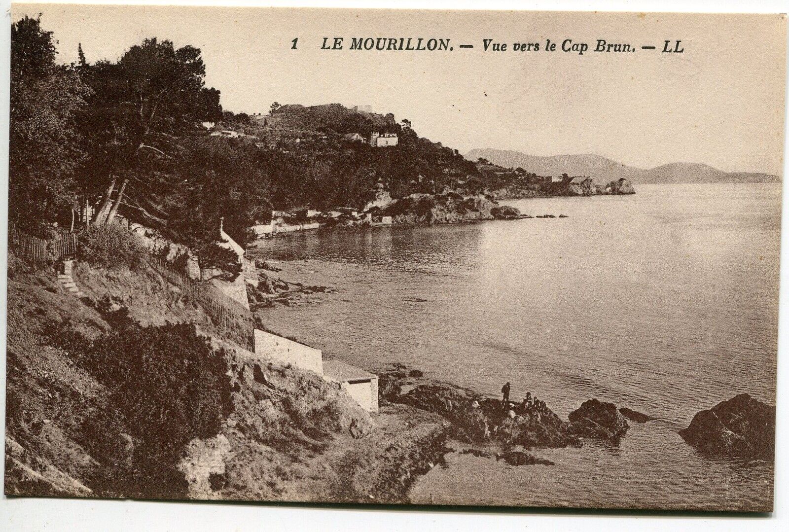 CARTE POSTALE LE MOURILLON VUE VERS LE CAP BRUN 121235811411