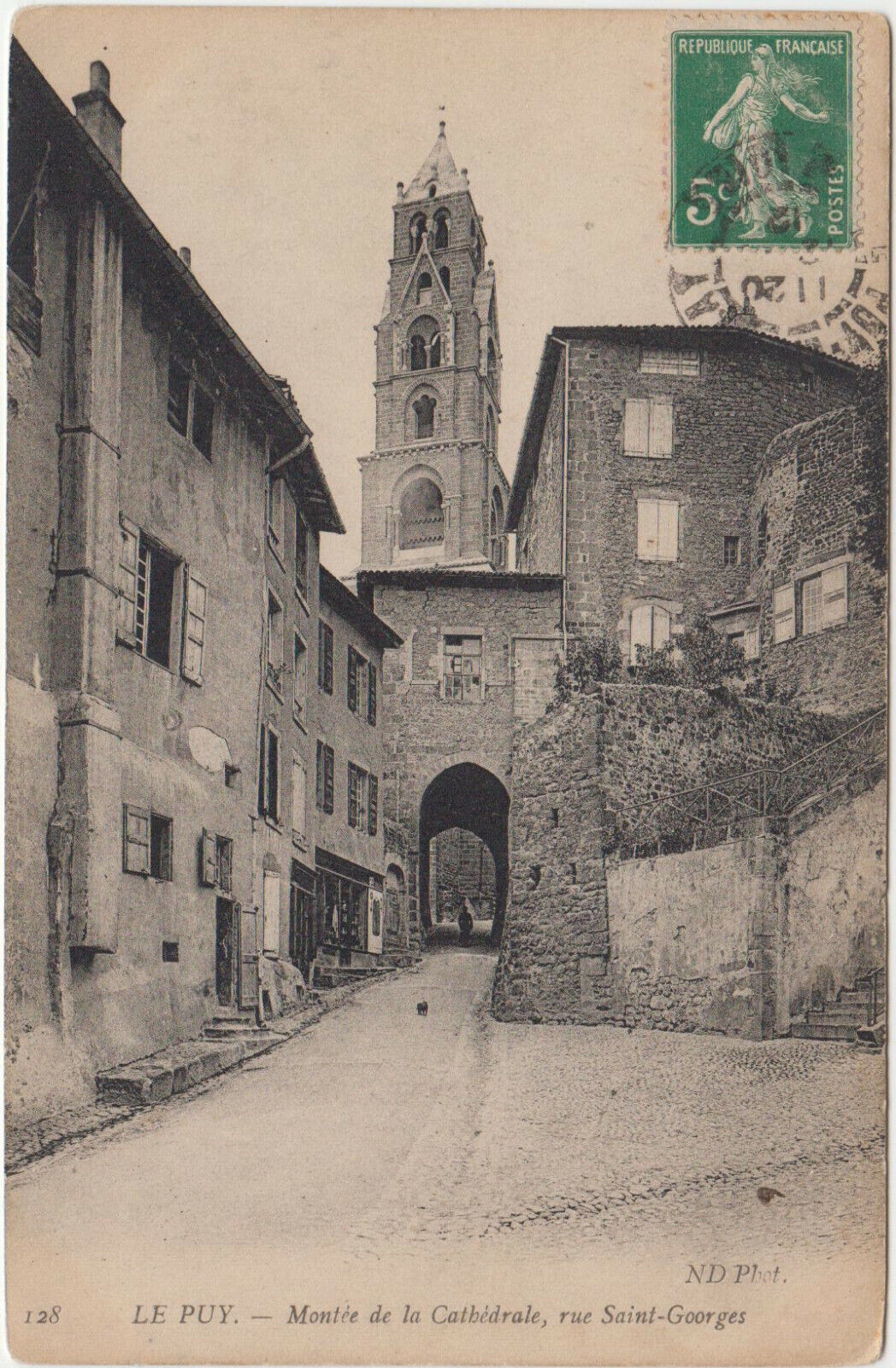 CARTE POSTALE LE PUY MONTEE DE LA CATHEDRALE RUE SAINT GOORGES 123932376261