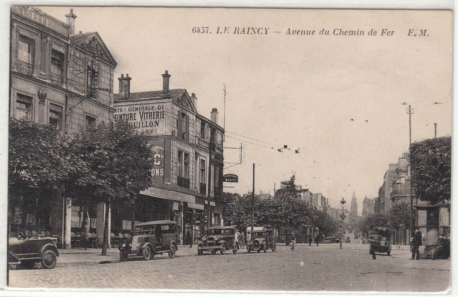 CARTE POSTALE LE RAINCY AVENUE DU CHEMIN DE FER 123958511591