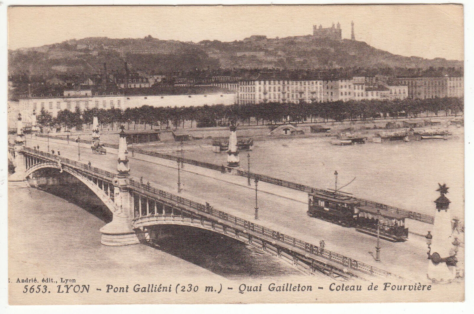 CARTE POSTALE LYON PONT GALLIENI QUAI GAILLETON COTEAU DE FOURVIERE 122212215781