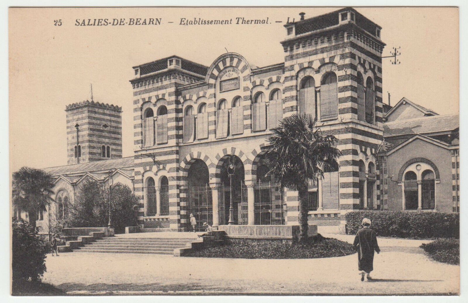 CARTE POSTALE SALIES DE BEARN ETABLISSEMENT THERMAL 124090390401