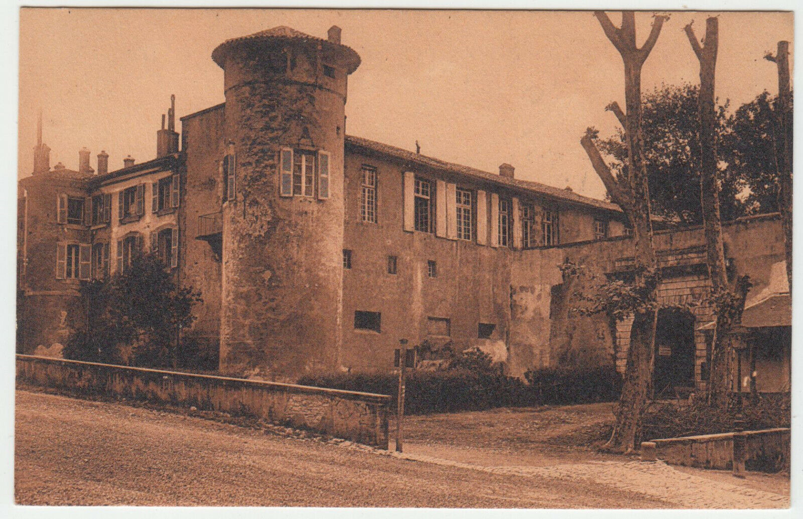 CARTE POSTALE BAYONNE LE CHATEAU VIEUX 124091286422