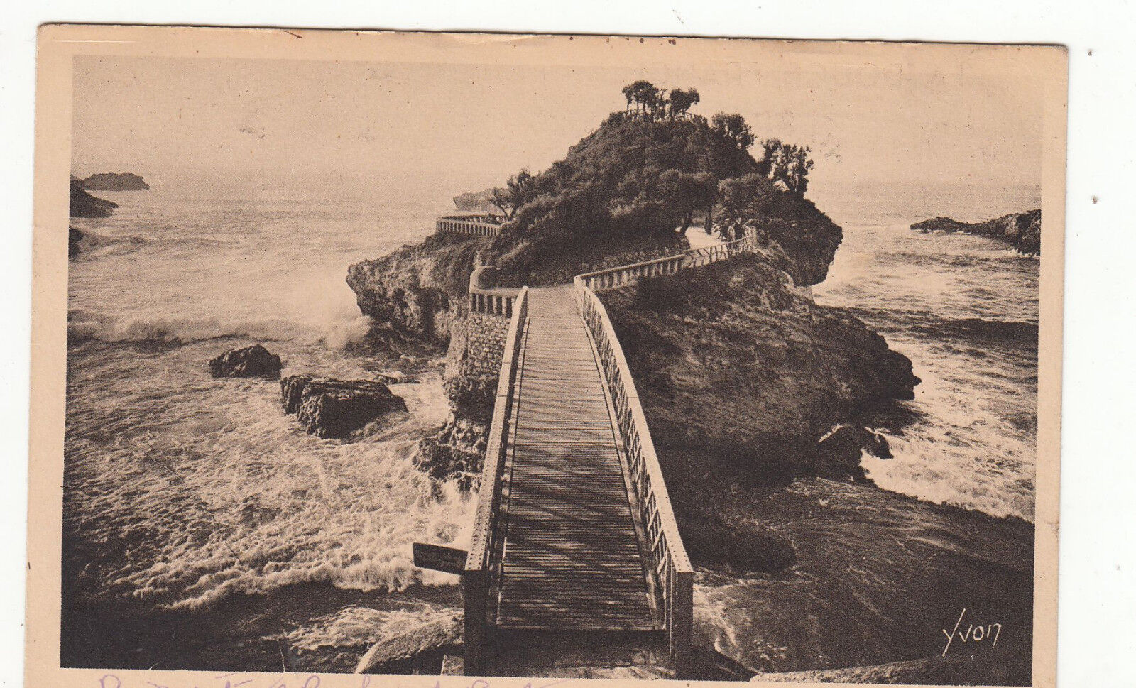 CARTE POSTALE BIARRITZ LE ROCHER DE BASTA 122368171762