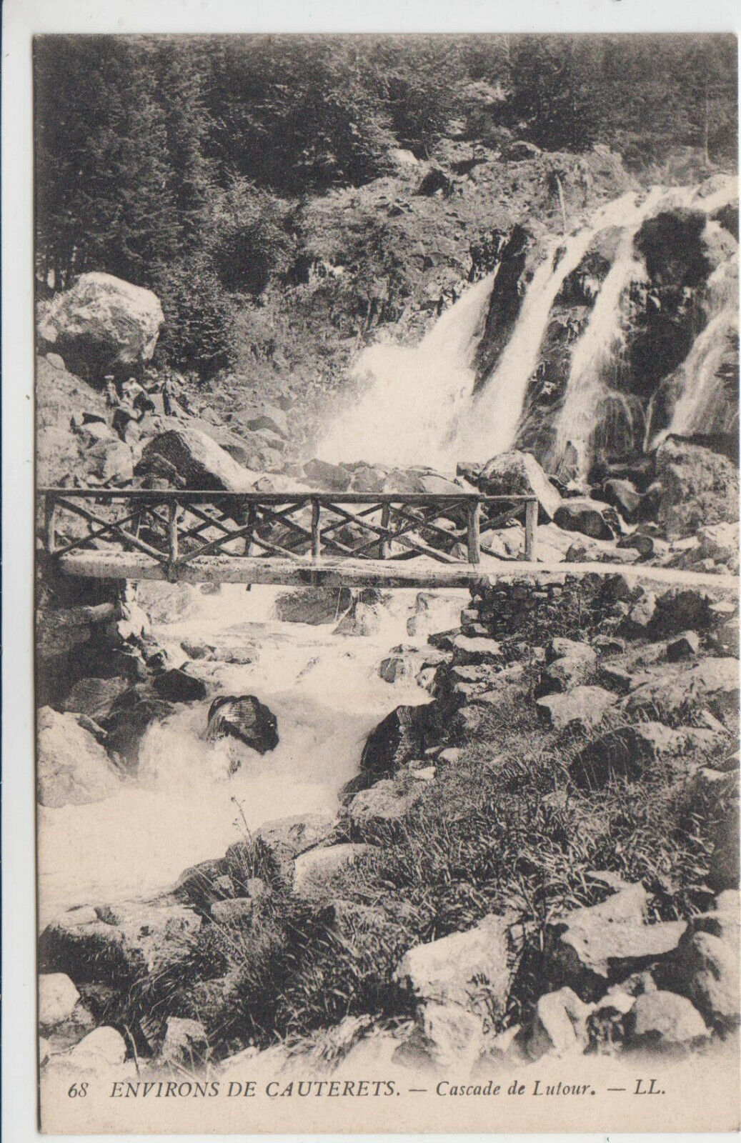 CARTE POSTALE ENVIRONS DE CAUTERETS CASCADE DE LUTOUR 401895161262