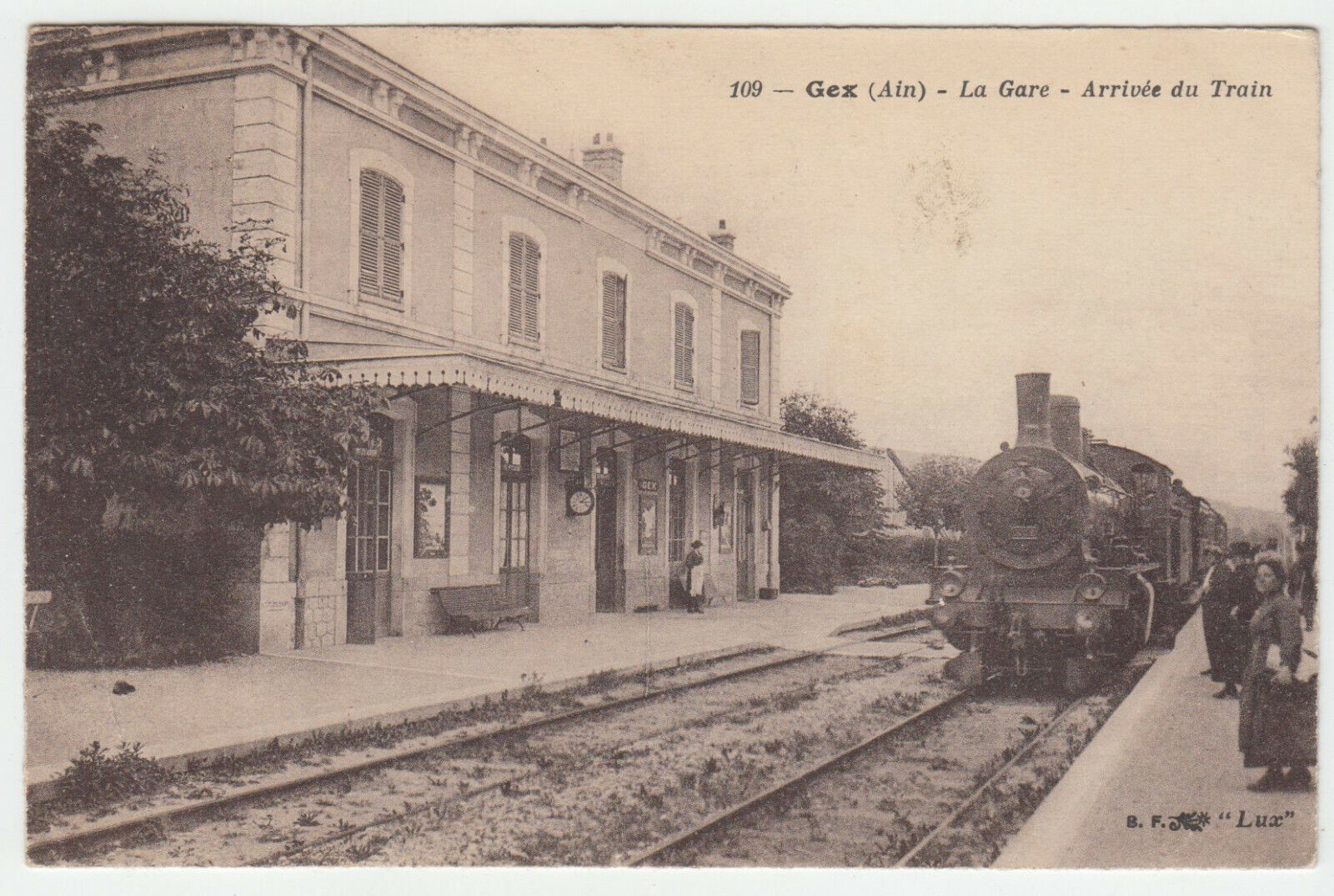 CARTE POSTALE GEX AIN LA GARE ARRIVEE DU TRAIN 402905771102