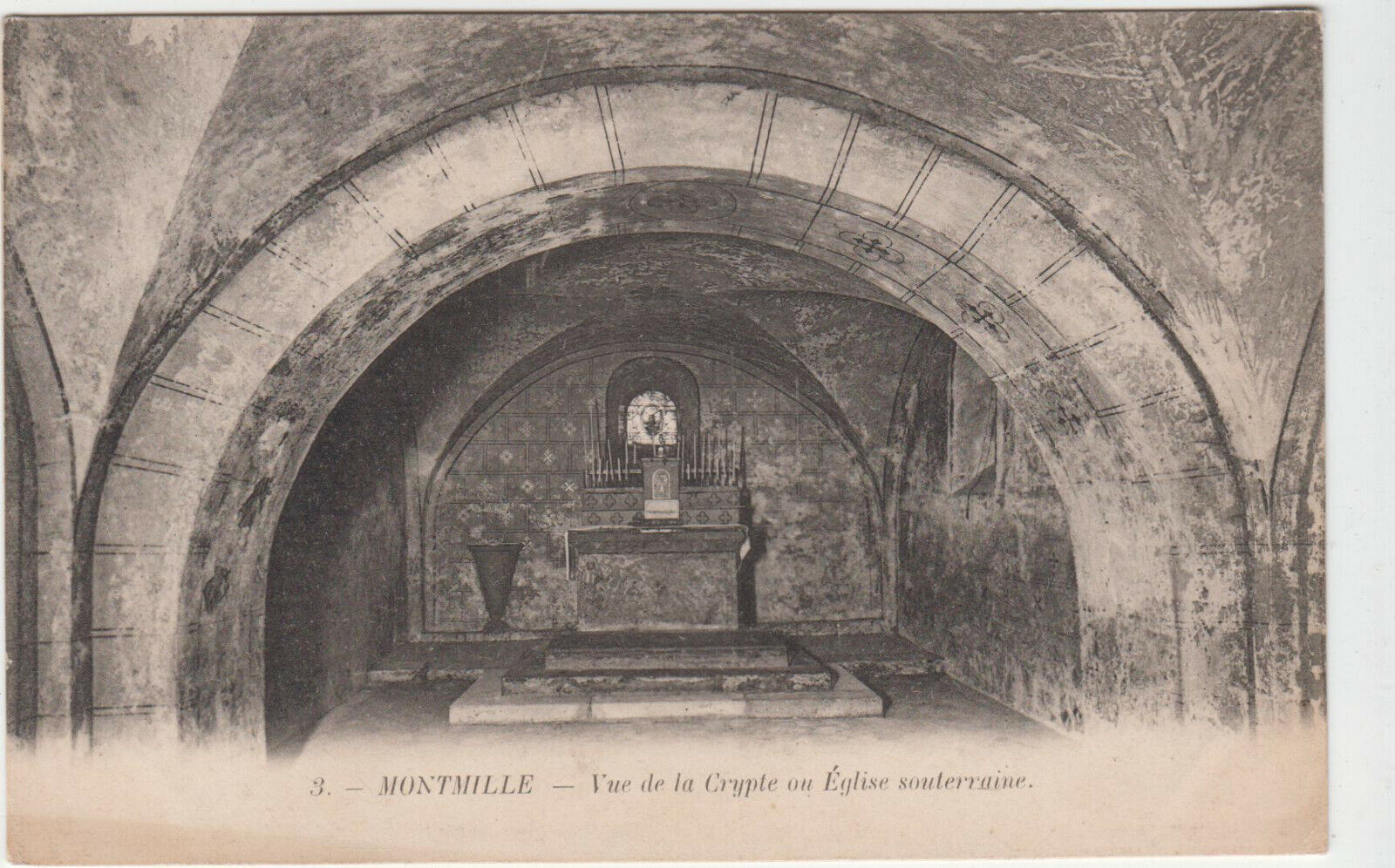 CARTE POSTALE MONTMILLE VUE DE LA CRYPTE OU EGLISE SOUTERRAINE 401907401202