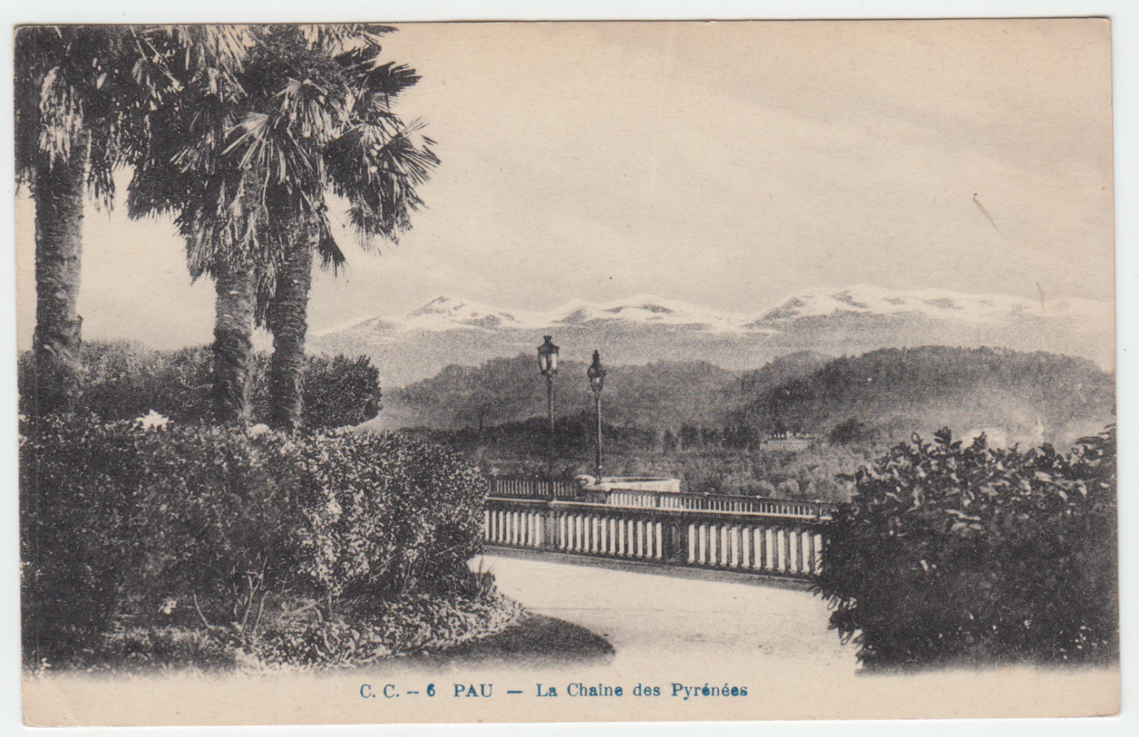 CARTE POSTALE PAU LA CHAINE DES PYRENEES 124651148632