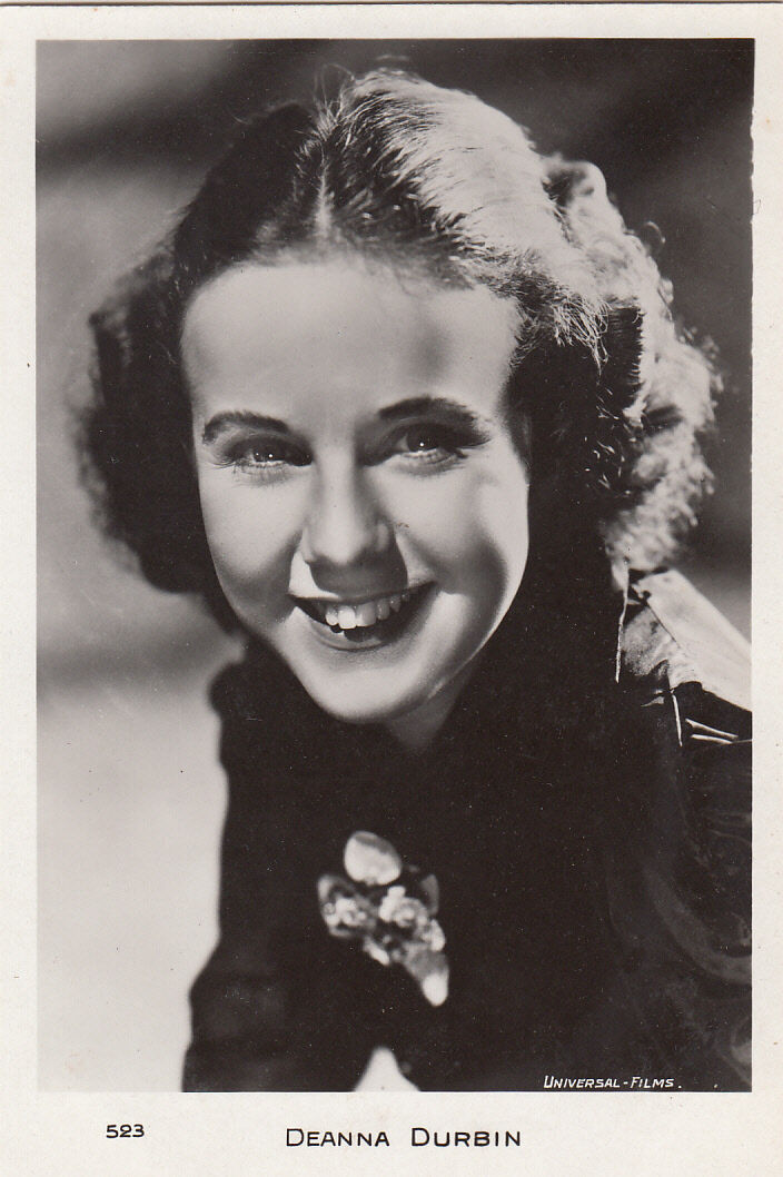 CARTE POSTALE PHOTO PERSONNALITE DEANNA DURBIN 121022052252