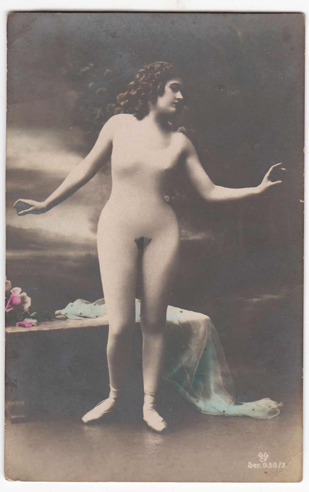 CARTE POSTALE PIN UP FEMME NU NUE 122166847342