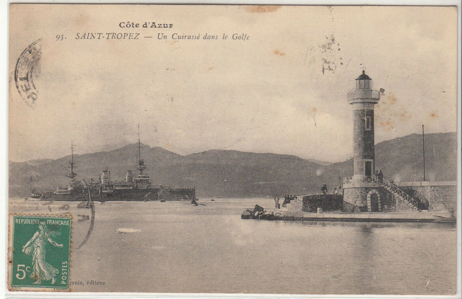 CARTE POSTALE SAINT TROPEZ UN CUIRASSE DANS LE GOLFE 123951072332