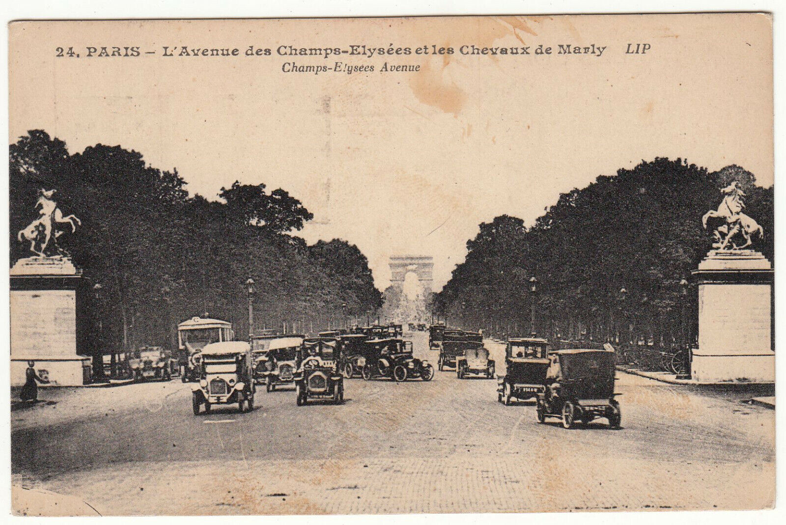 CARTE POSTALE paris l avenue des champs elysees et les chevaux de marly 123904921682