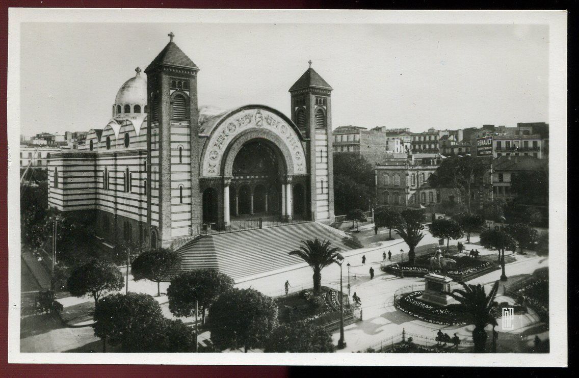 CP ORAN LA CATHEDRALE ET LA STATUE JEANNE D ARC AFRIQUE 123176629602