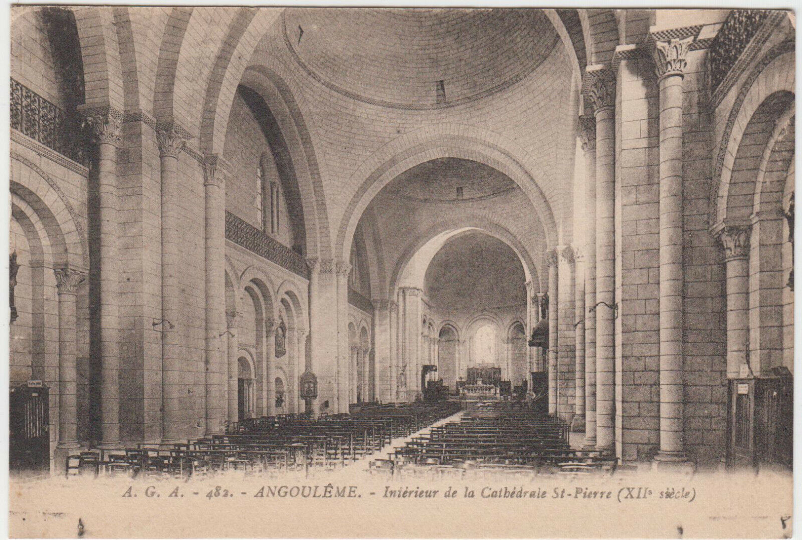 CARTE POSTALE ANGOULEME INTERIEUR DE LA CATHEDRALE SAINT PIERRE 401921774993