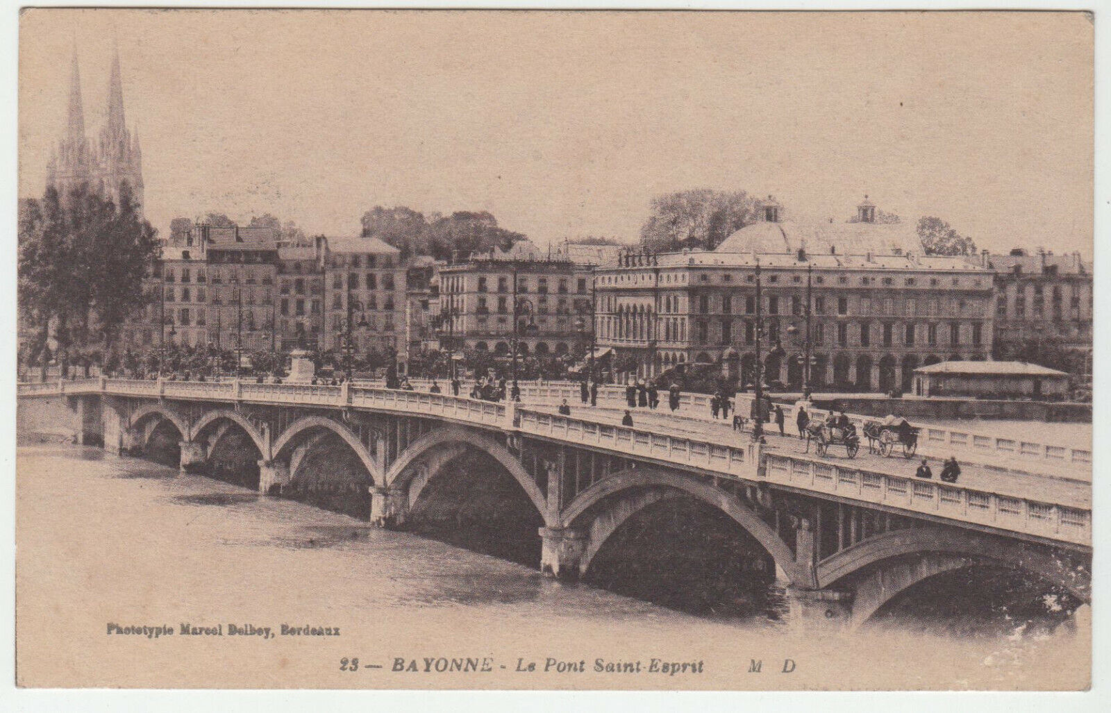 CARTE POSTALE BAYONNE LE PONT SAINT ESPRIT 124089888943