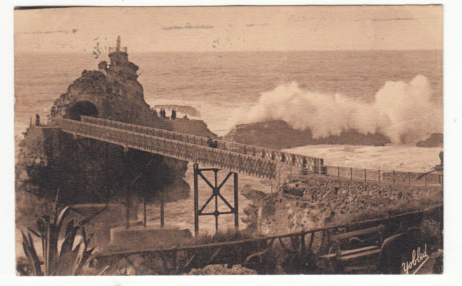 CARTE POSTALE BIARRITZ LE ROCHER DE LA VIERGE 122368131673