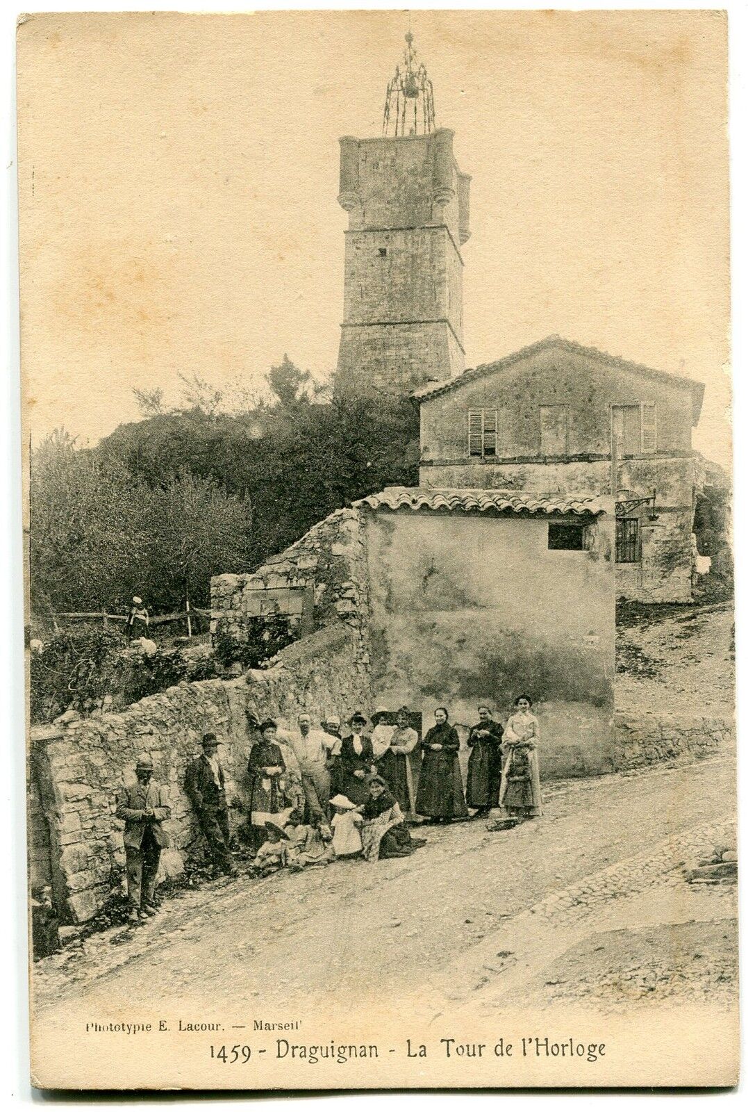 CARTE POSTALE DRAGUIGNAN LA TOUR DE L HORLOGE 121247887573